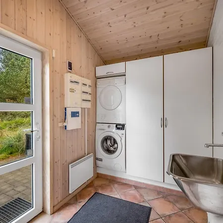 Ferienhaus Lieselotte - 2-7km From The Sea By Interhome Blåvand
