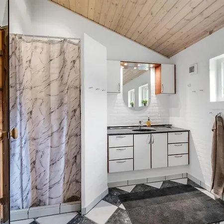 Ferienhaus Lieselotte - 2-7km From The Sea By Interhome